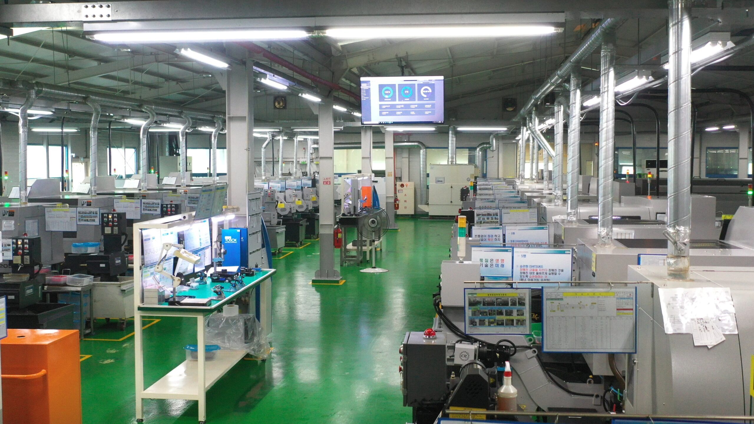 Workpiece Loader for Flange Manufacturing Device